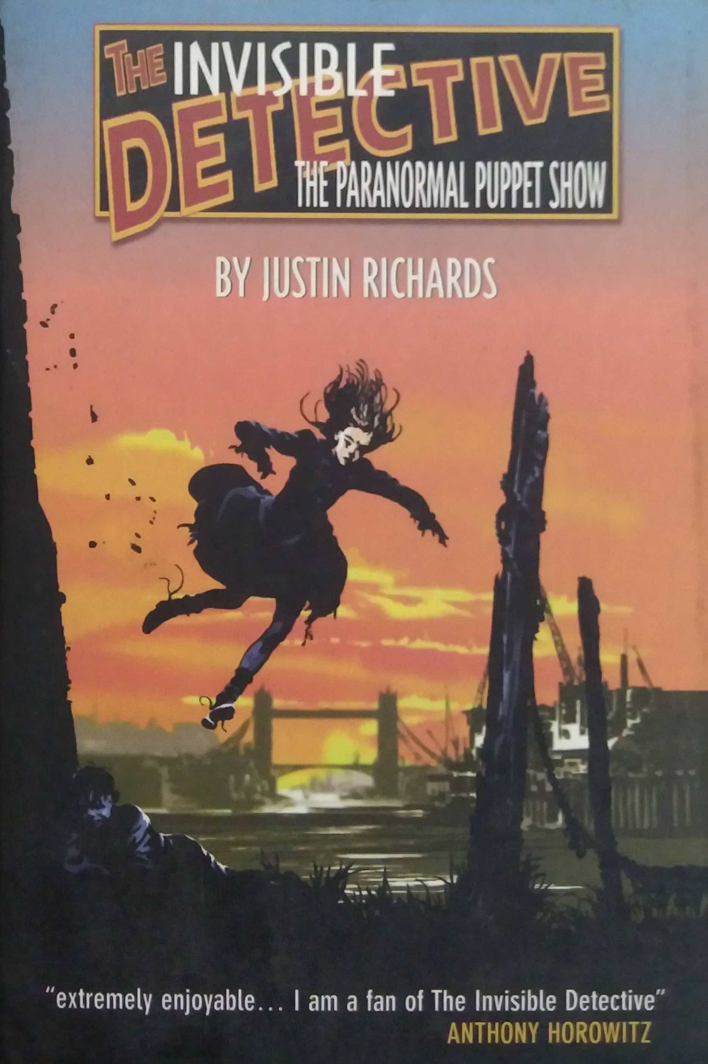 THE PARANORMAL PUPPET SHOW by JUSTIN RICHARDS