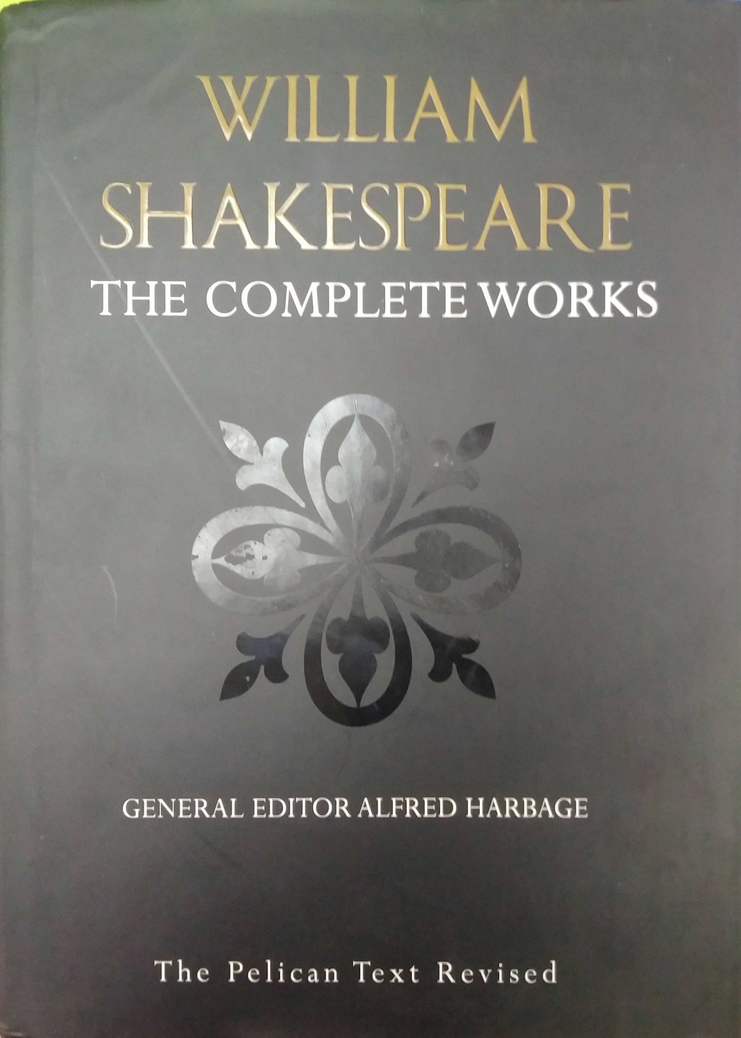 WILLIAM SHAKESPEARE THE COMPLETE WORKS  by SAMPADIT